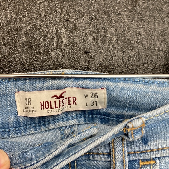 Hollister jeans - Picture 3 of 3